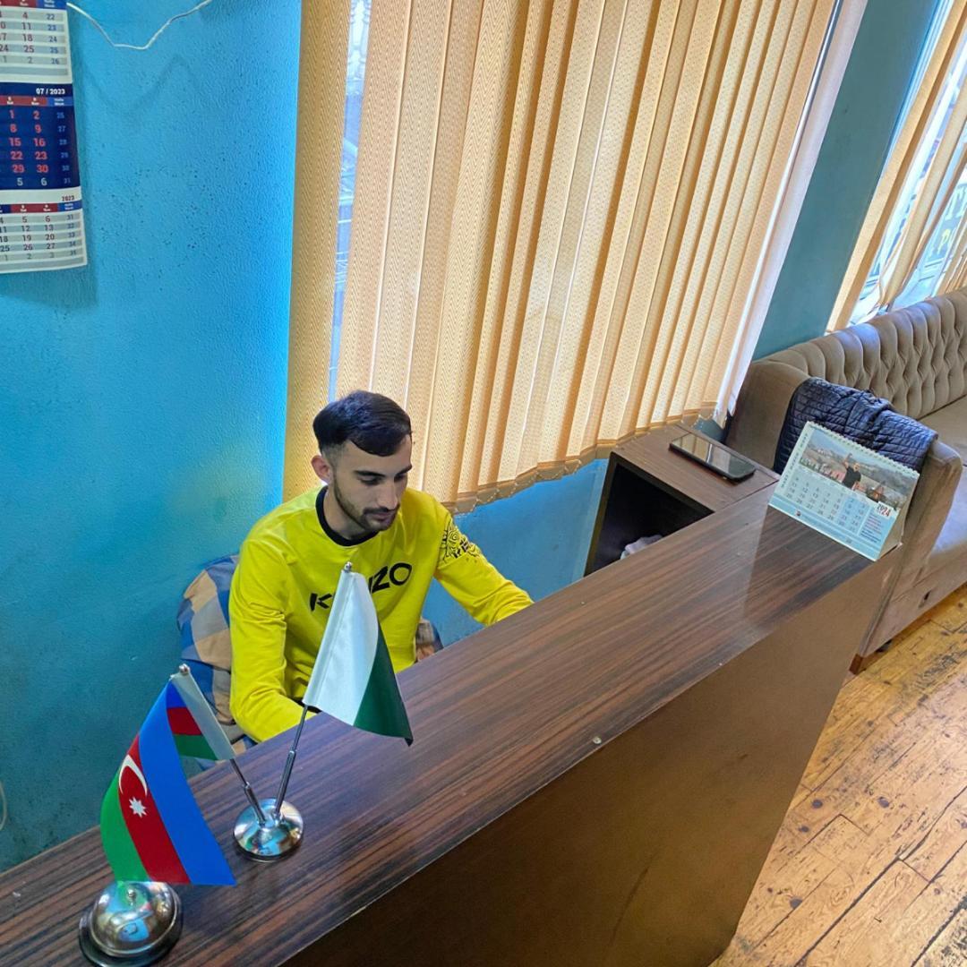 באקו Shaan E Punjab Hostel מראה חיצוני תמונה